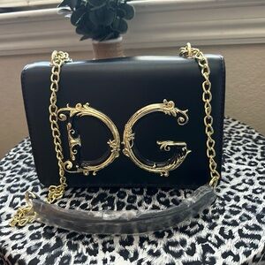 New Black Shoulder Bag with Gold Chain